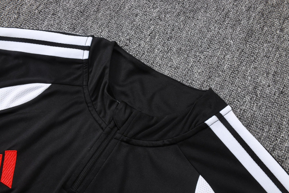 Liverpool Tracksuit 26/27