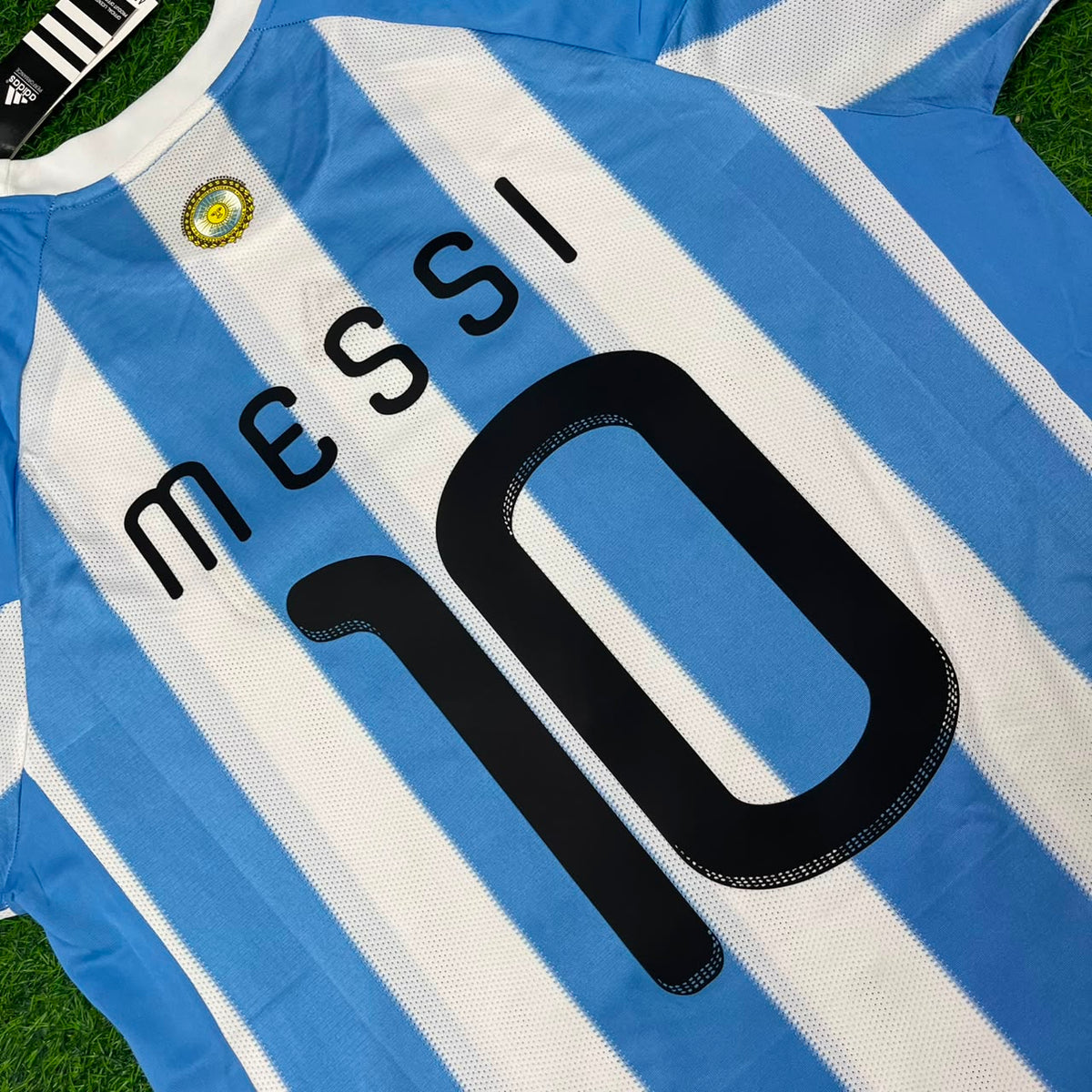 Lionel Messi 10- 2010 World Cup Argentina Retro Jersey