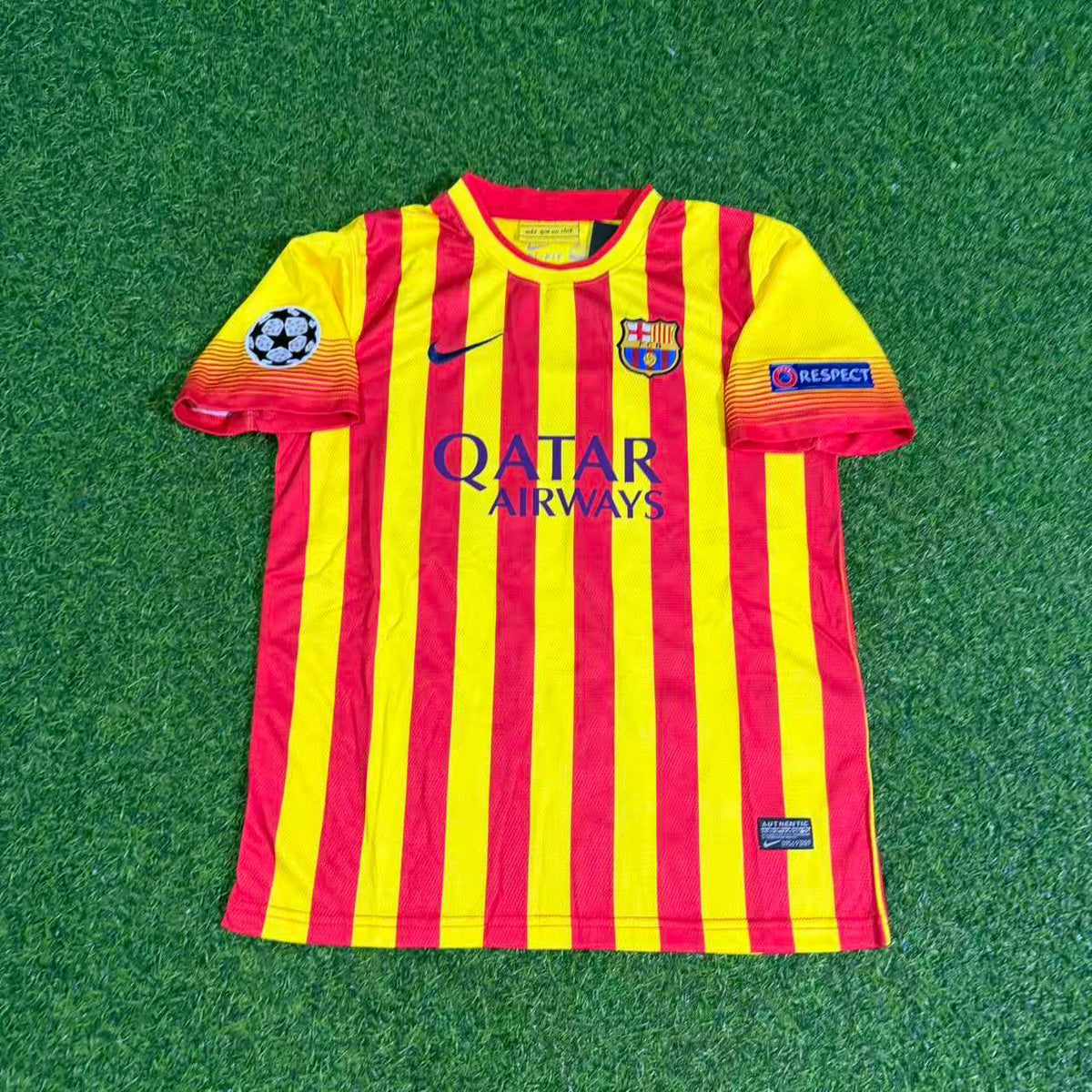 Lionel Messi 10 - Barcelona 2013/2014 Yellow Red Retro Jersey Trikot