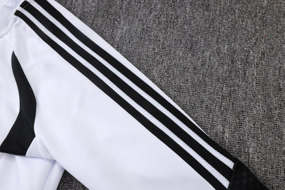 LiverpoolTracksuit 26/27