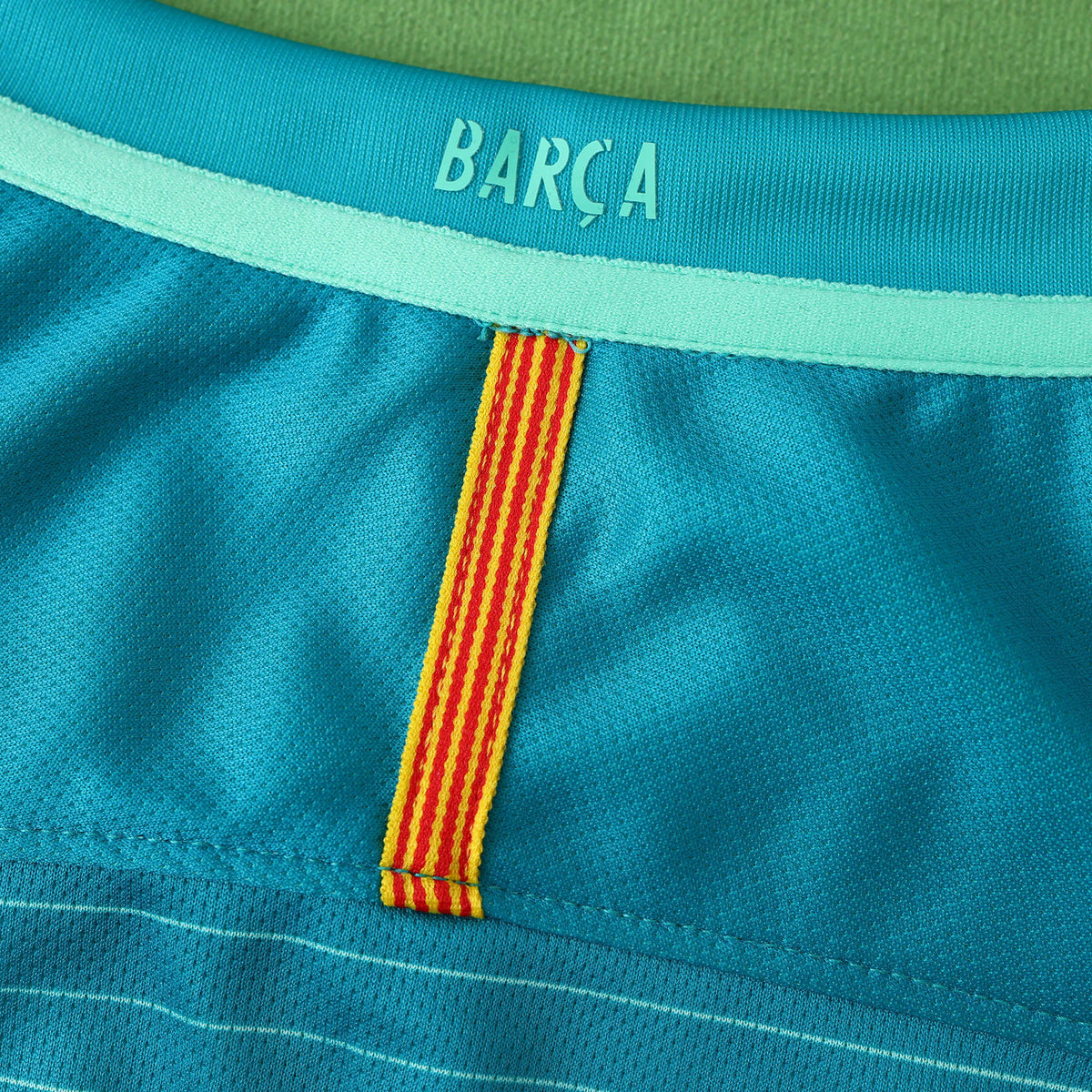 Lionel Messi #10 – Barcelona 2016/17 Away Retro Jersey Trikot Maillot Soccer Shirt