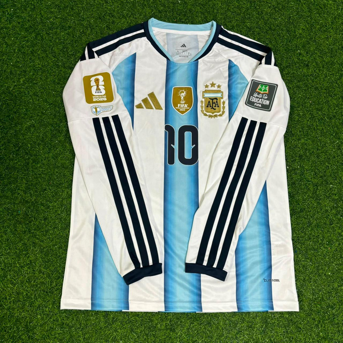 Lionel Messi #10 Argentina 2026 World Cup Home Legacy Patch Long Sleeve Football Jersey