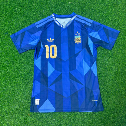 Lionel Messi #10 Argentina Commemorative Football Jersey Kit