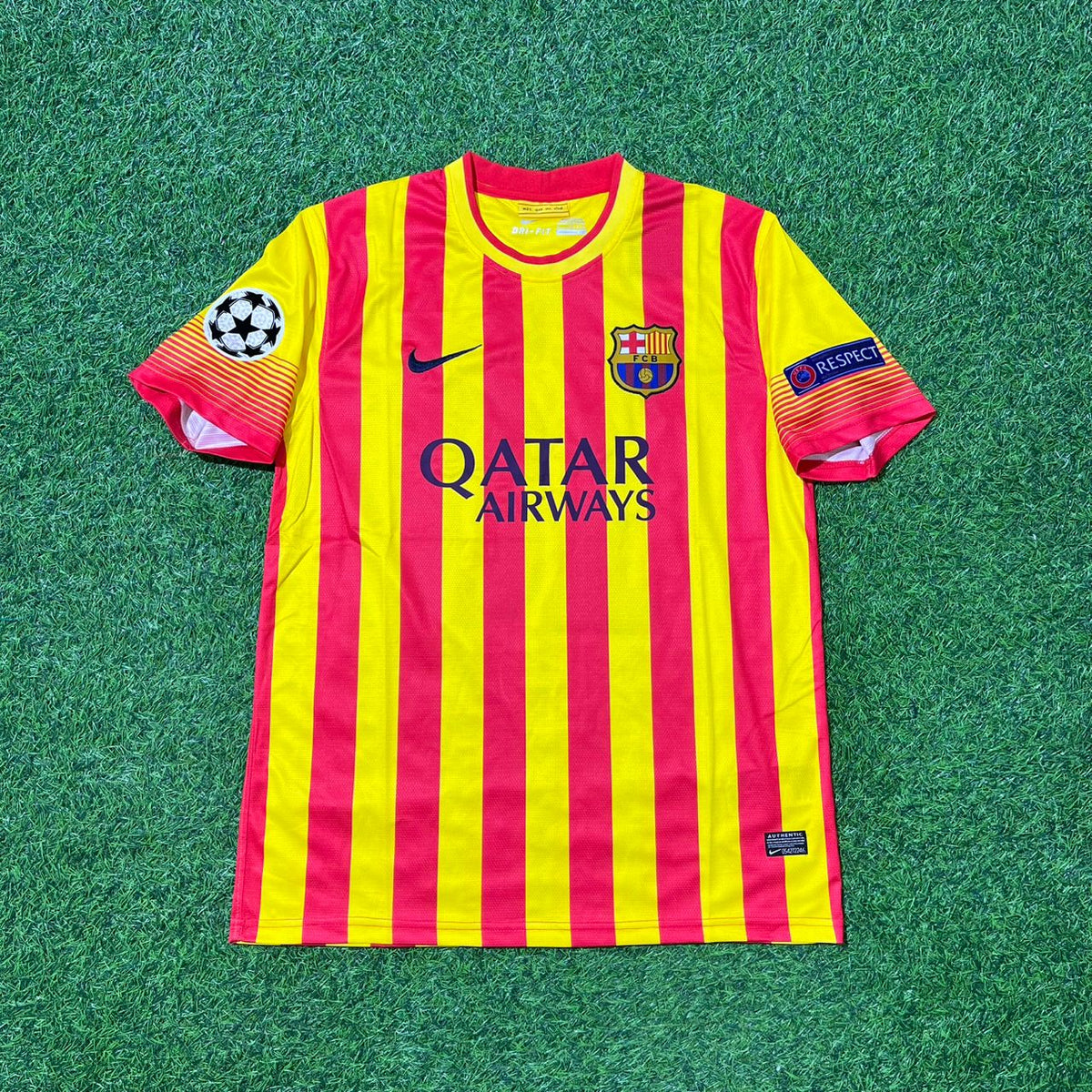 Lionel Messi 10 - Barcelona 2013/2014 Yellow Red Retro Jersey Trikot