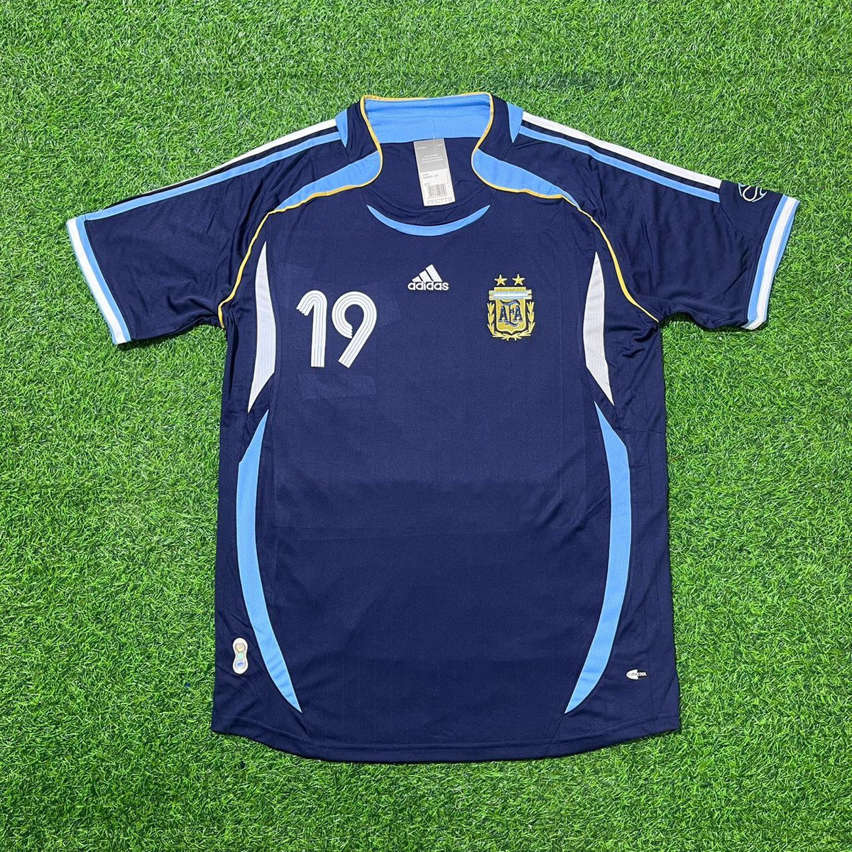 Lionel Messi Argentina 2006 World Cup Dark Blue Home Retro Football Jersey Kit